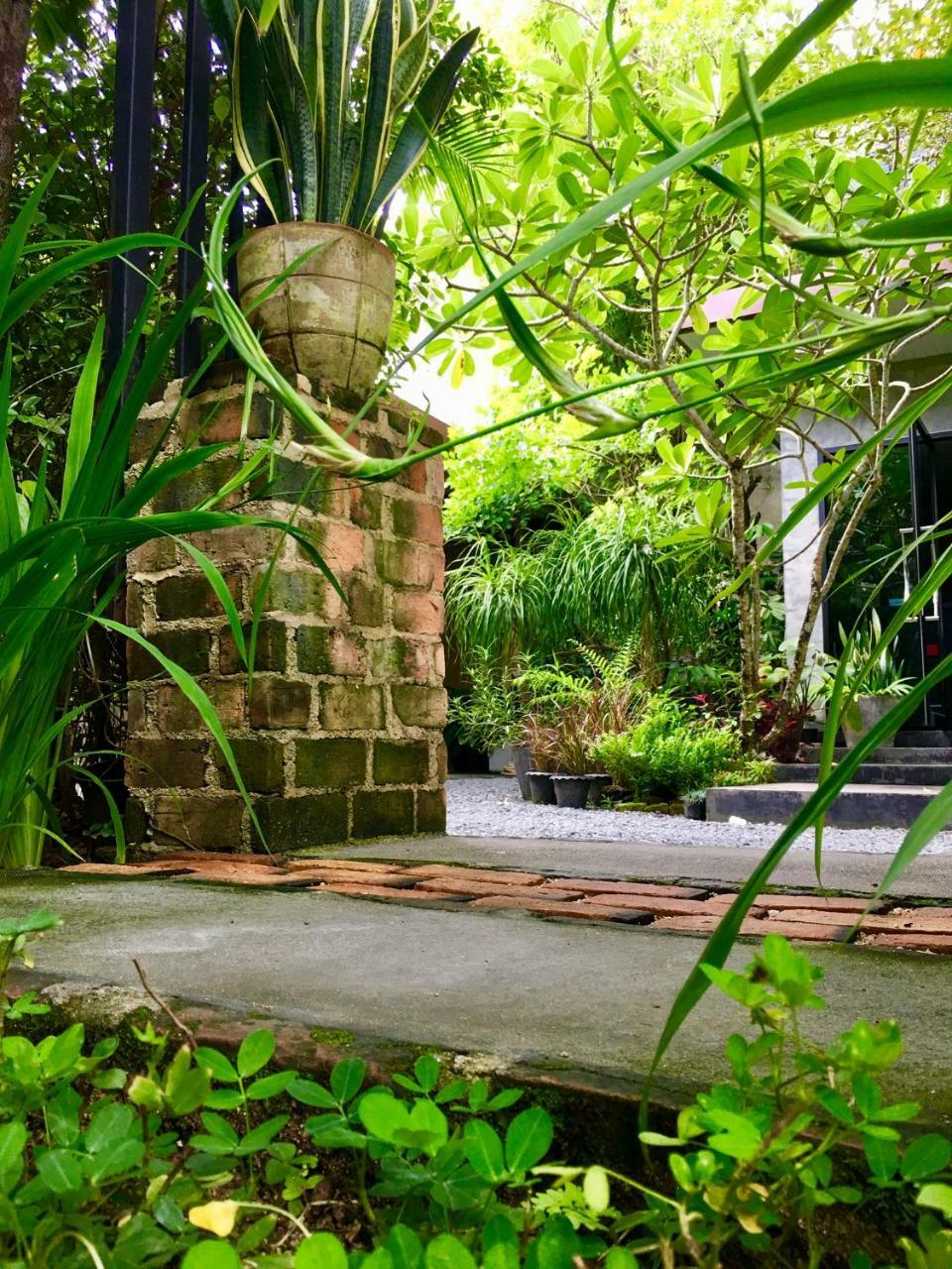 Hotel Mo De Loft Talat Yai Exterior foto